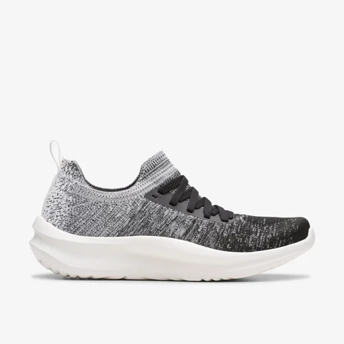 کفش راحتی زنانه کلارکس(Clarks) مدل Solevana Lace